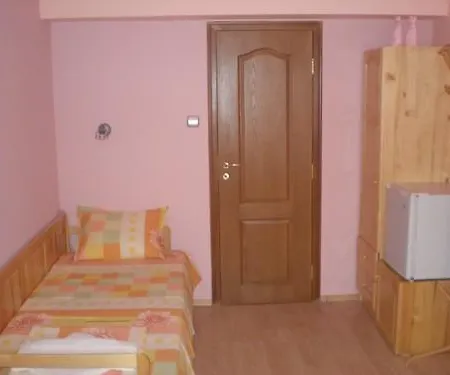 Ilona House