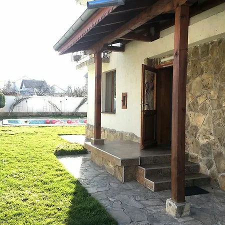 Ilona House Guest house Pavel Banya