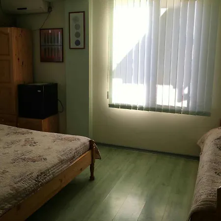 Ilona House