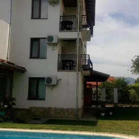 Guest house Ilona House